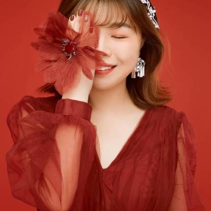 �����ɈF�f��